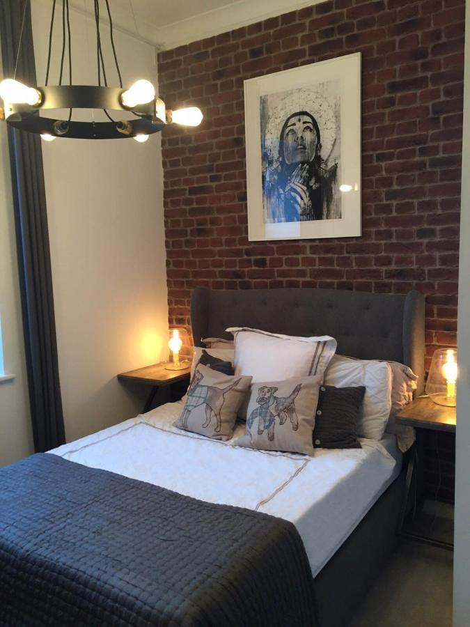 Spacious 1 Bedroom Split Level Old Pub Conversion Tower Bridge London Ngoại thất bức ảnh